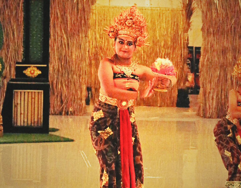 Why is Sekar Jagat Dance a Must-See Traditional Performance in Bali ...